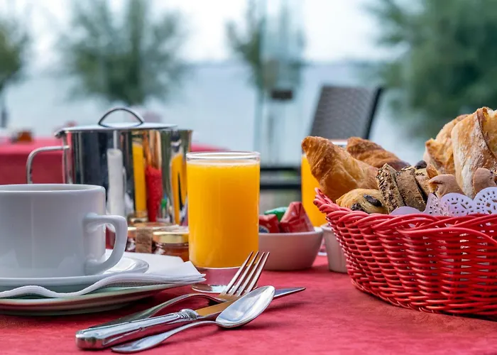 Family Golf Hotel 3*