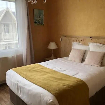 Family Golf Hotel