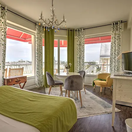 Family Golf Hotel