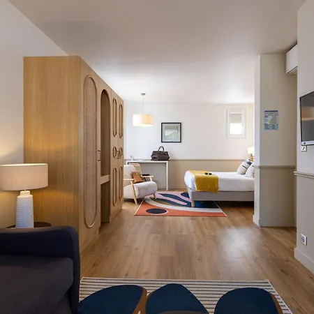 Family Golf Hotel Royan