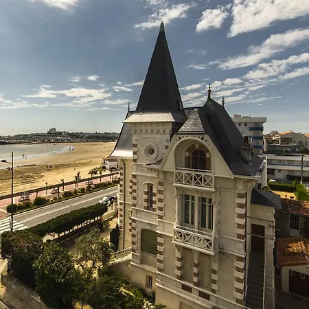 Family Golf Hotel Royan