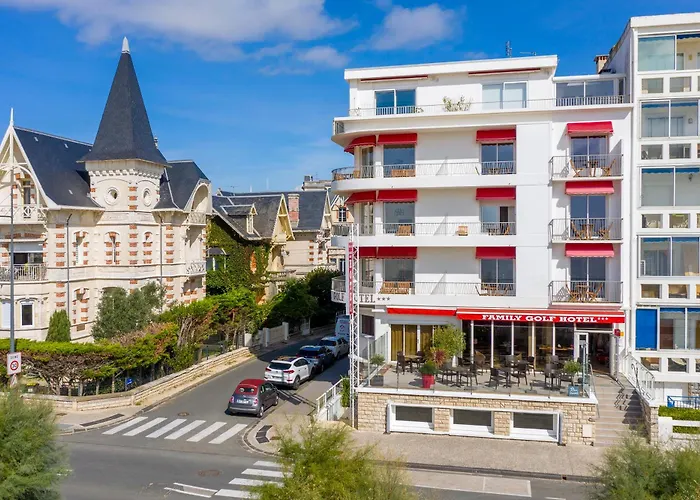 Family Golf Hotel Royan