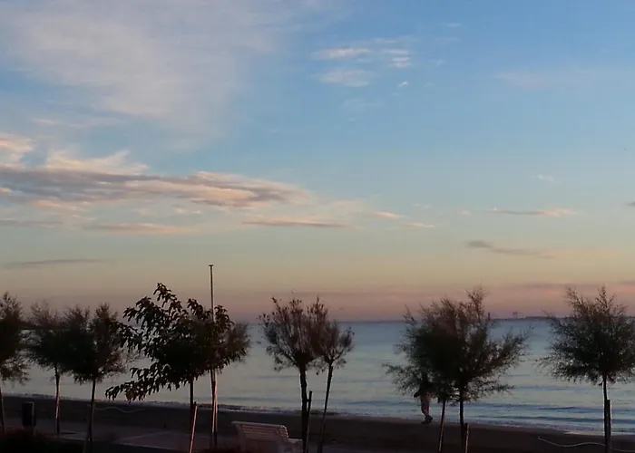 فندق Family Golf 3*