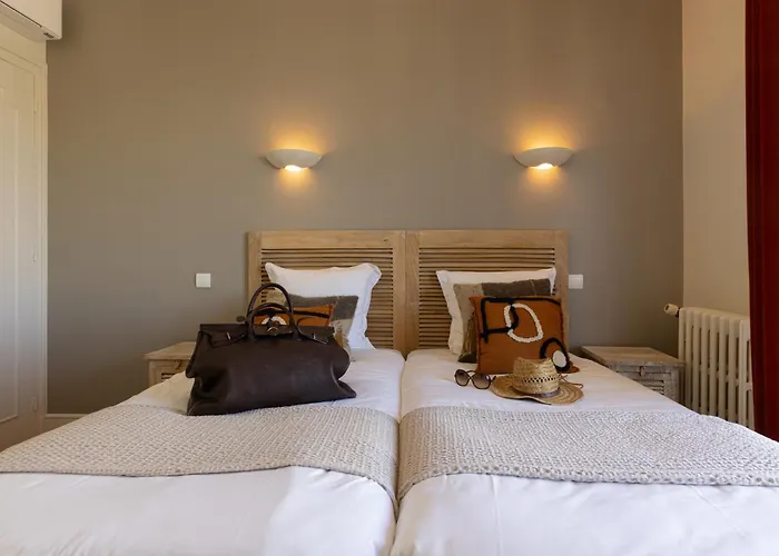 Family Golf فندق رويا