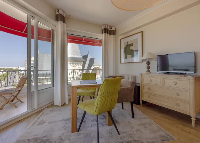 فندق Family Golf 3*